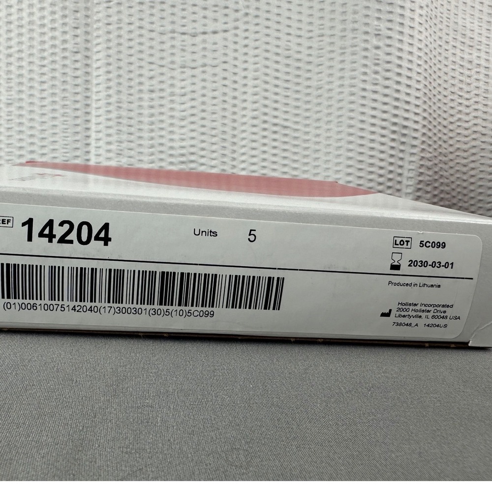 Hollister 14604 2-Piece Ostomy Barrier, Tape, 2 1/4-2 3/4", 5/BX - Picture 3 of 3